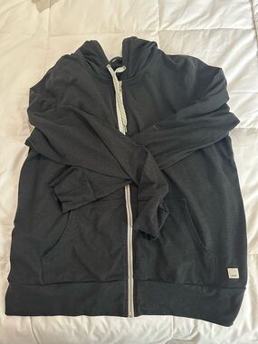 Vuori Charcoal lightweight zip up hoodie